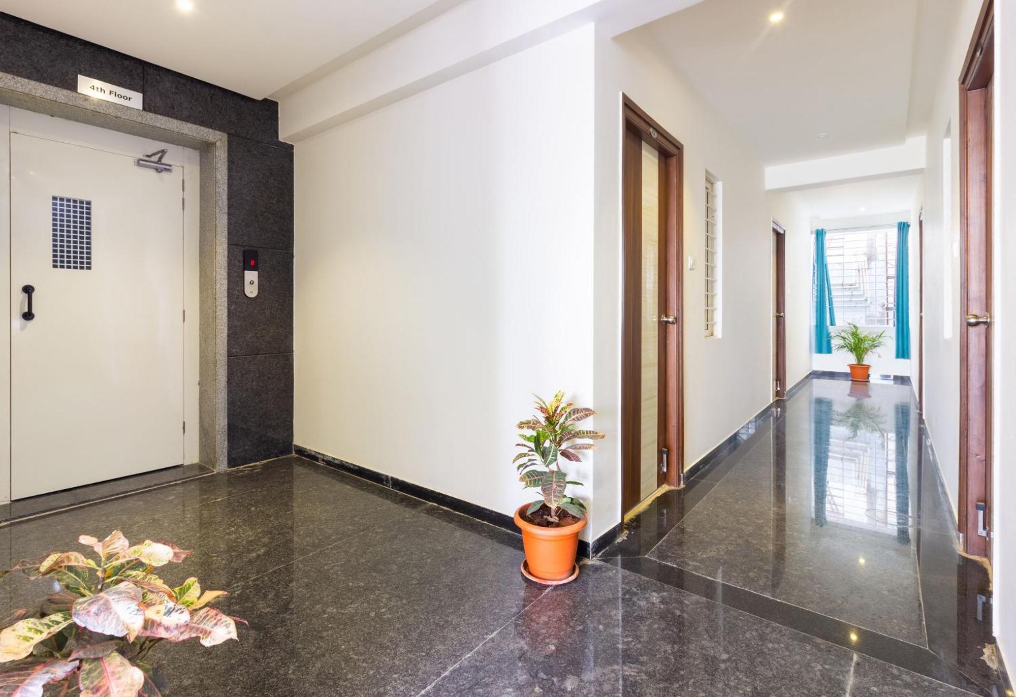 Super Hotel O Qualia Inn Kondapur Near Botanical Garden Hyderabad Luaran gambar